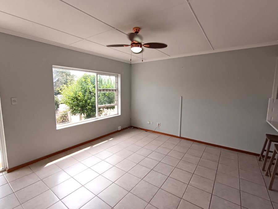 2 Bedroom Property for Sale in Wavecrest Eastern Cape